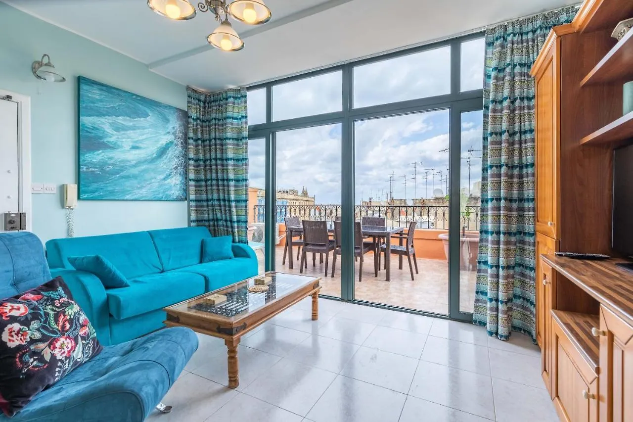 Fantastic 3 Bedroom Duplex Penthouse With Terrace Sliema 0*,  Malta